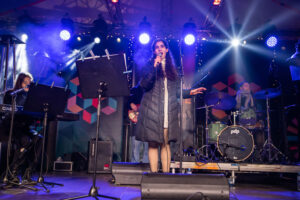 Bratislavské Vianoce 2023 Morena Band a Rozhina Rajablou